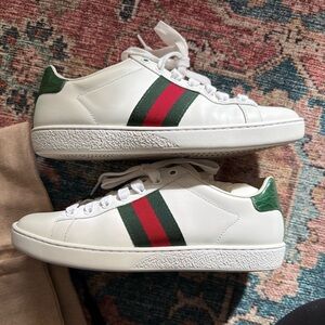 Gucci Women’s Ace Low Top Sneakers